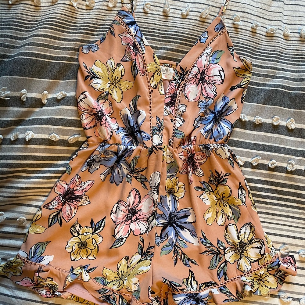 Floral Romper - worm only once